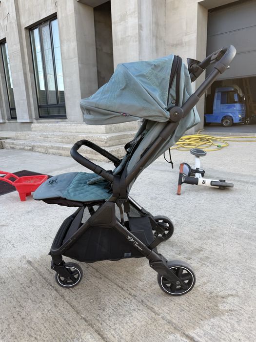 Продам коляску прогулку  Easywalker MINI