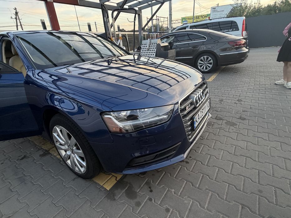 Audi A4 2013 VIN WAUAFAFL1EA046607 фото оголошення 17 з 20