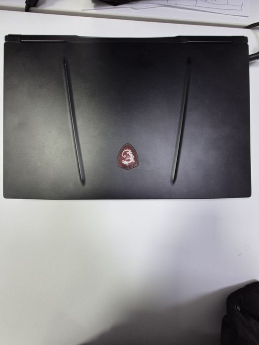 Продам ноутбук MSI