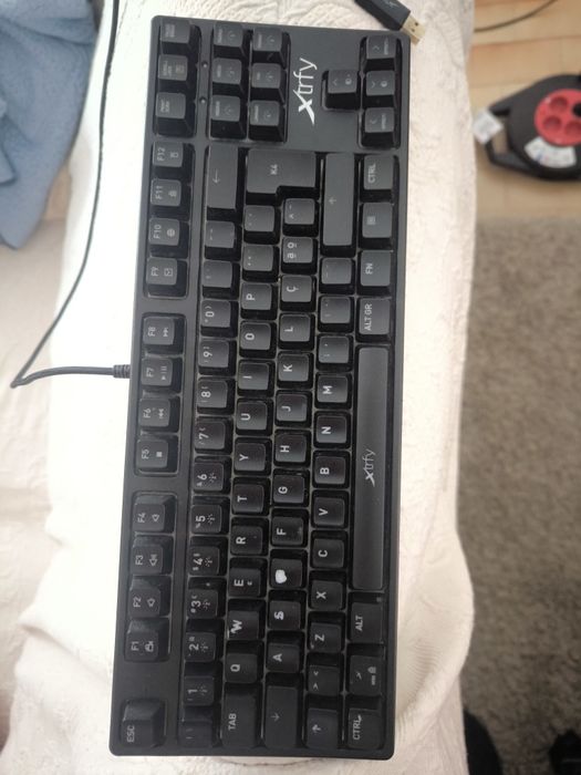 Teclado Mecânico Xtrfy K4 RGB TKL