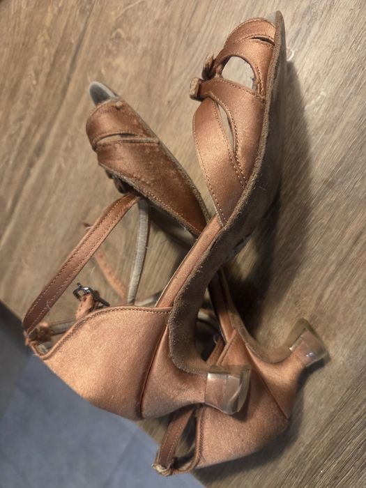 Buty do tanca towarzyskiego standard 34