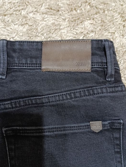 Чоловічі джинси ZARA