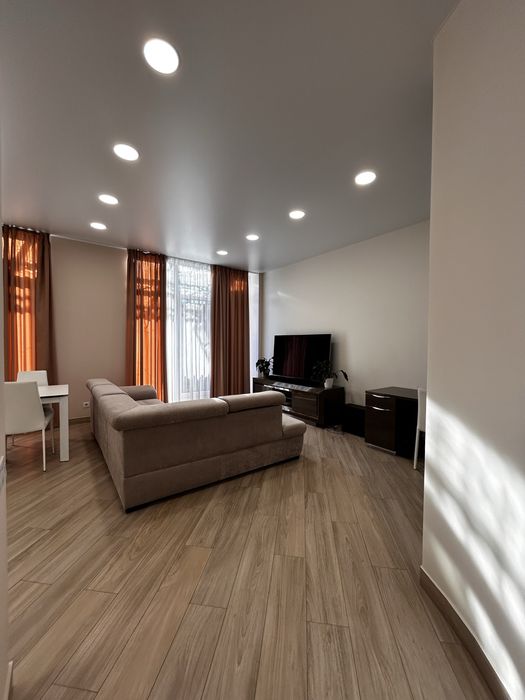 Продаж 2-х кімнатної квартири жк Комфорт Сити з терасою