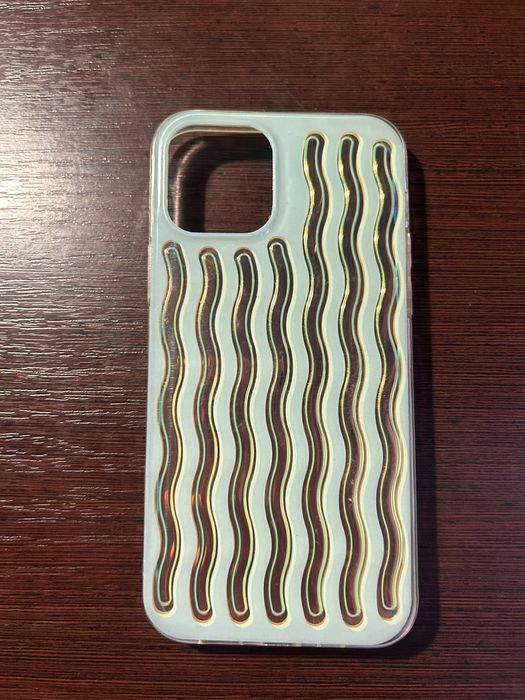 Чохли на iphone 12