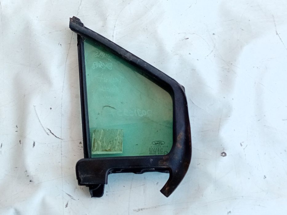 Vidro porta frente esquerda FORD Transit Courier I