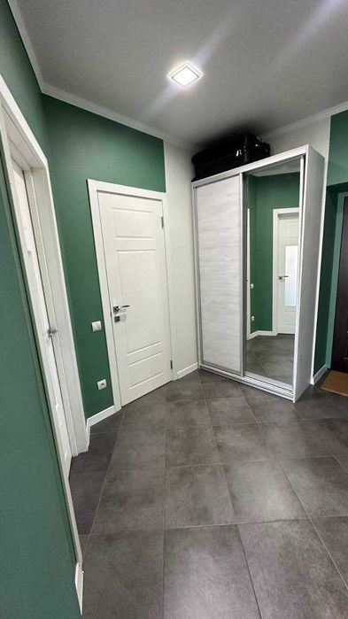 V Заїжджай і живи! 1К квартира на Щасливому з технікою