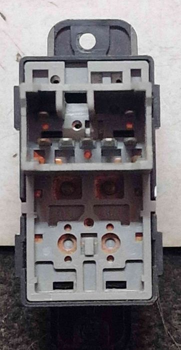 Comando / Botão / Interruptor Vidros Frente Direito HYUNDAI i20 II (GB, IB) ano 2015