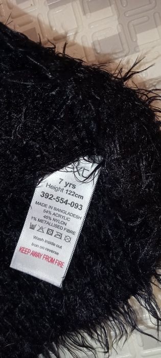 Sweterek dla dziewczynki 122 renifer