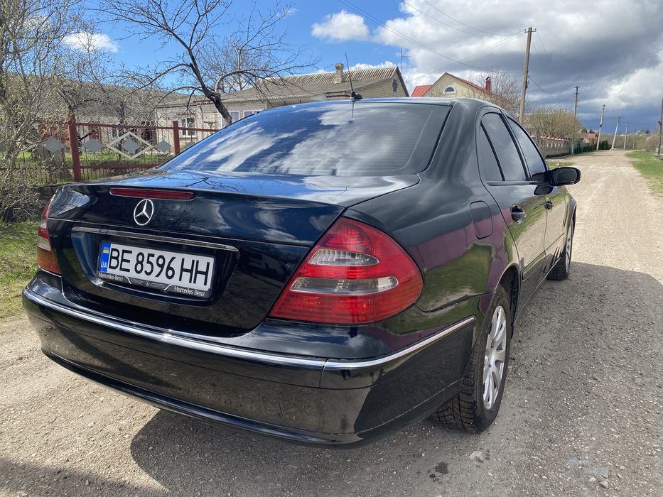 Mercedes E211 2.2 cdti в гарному стані