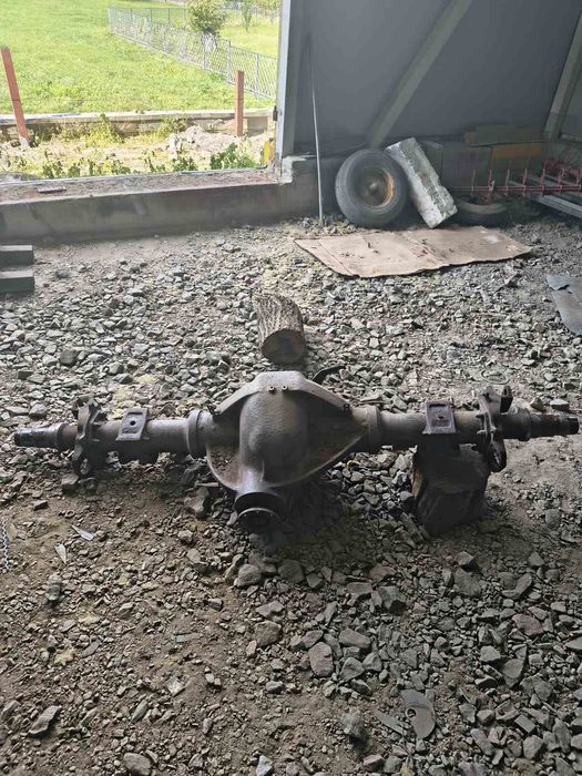 Задній міст,швидкісний з блокуванням Мерседес 817.