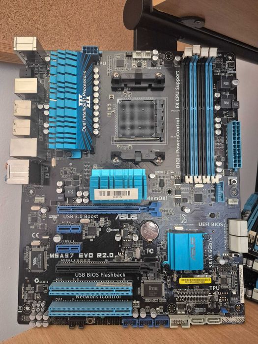 Zestaw Płyty główne AMD / ASUS / Gigabyte AMD AM2 / AM3 / AM3+