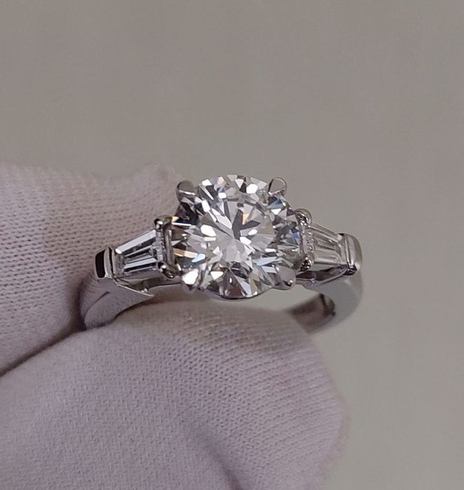 Pierścionek platynowy [Pt 950] z brylantami - 2,38 ct