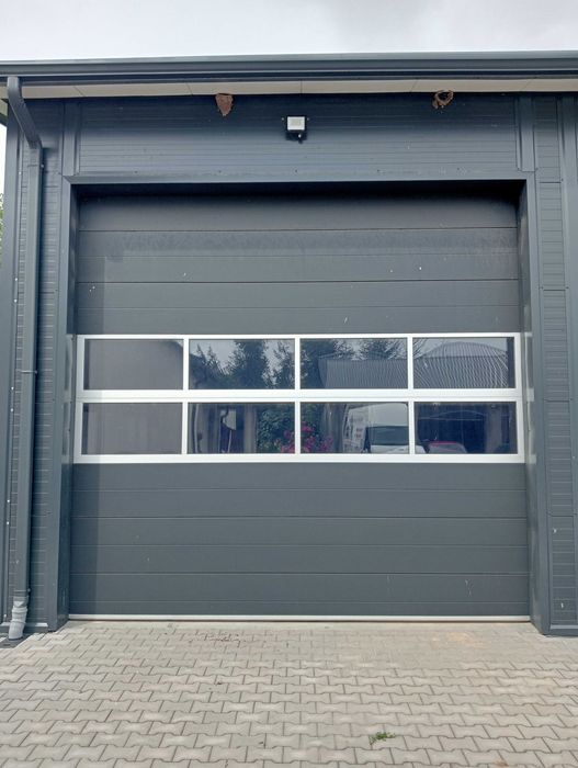 Brama segmentowa garażowa przemysłowa drzwi bramy garażowe Przemyśl