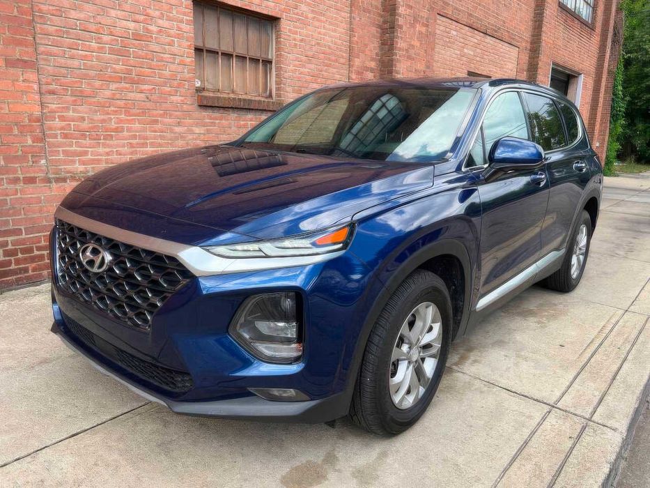 Hyundai Santa Fe SEL      2020