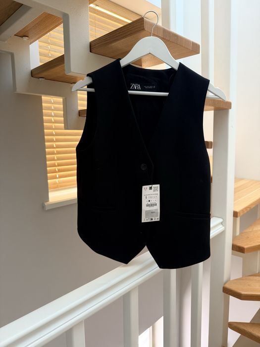 Жилетка zara чорна