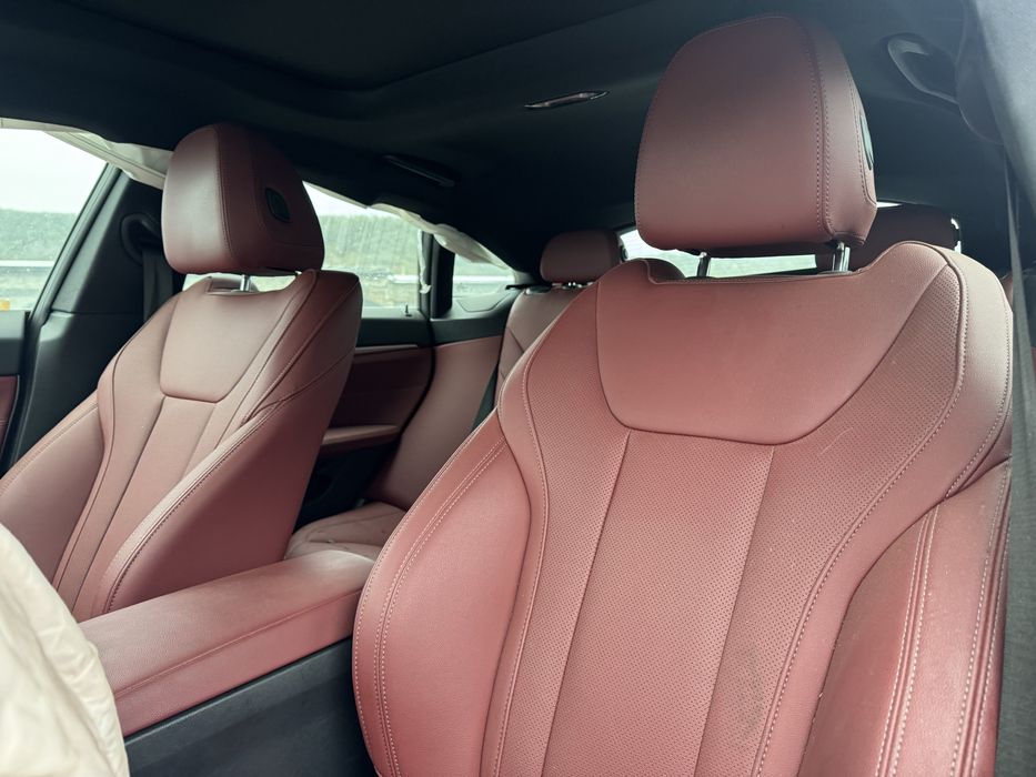 Сидіння, крісла,  салон bmw i4 g26