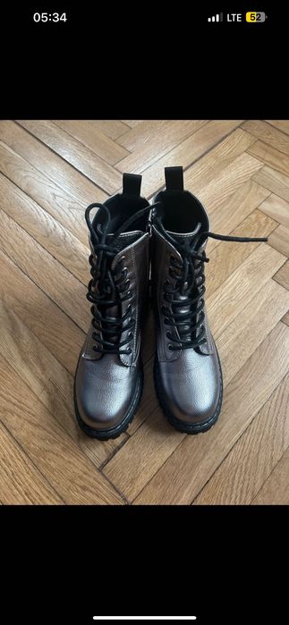 Nowe buty damskie z us a