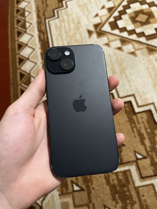 iPhone 15  128gb
