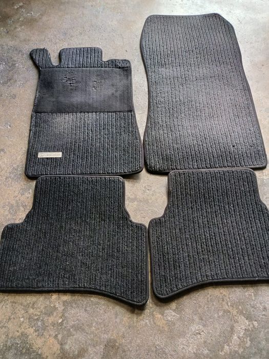Tapetes Mercedes c220 ano 2000 a 2002