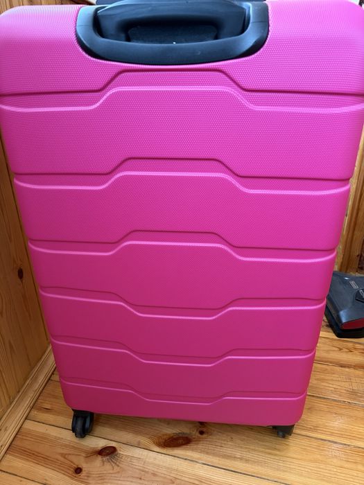 Валіза нова розмір L