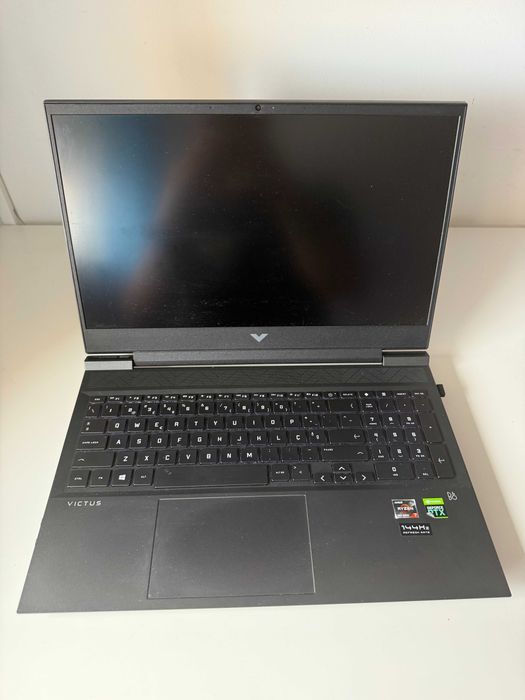 HP Victus 16 Gaming  |  Ryzen 7 5800H  |  RTX 3050 Ti  | SSD 512GB