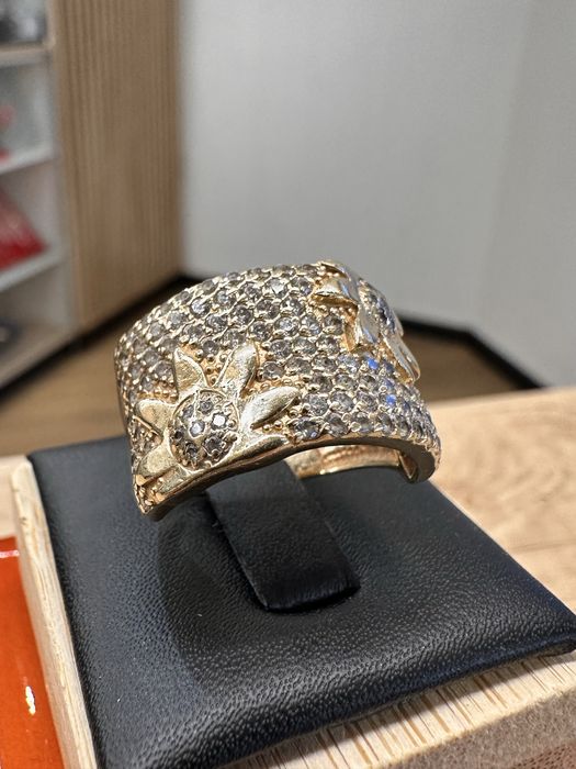 Złoty pierścionek z cyrkoniami próba 585