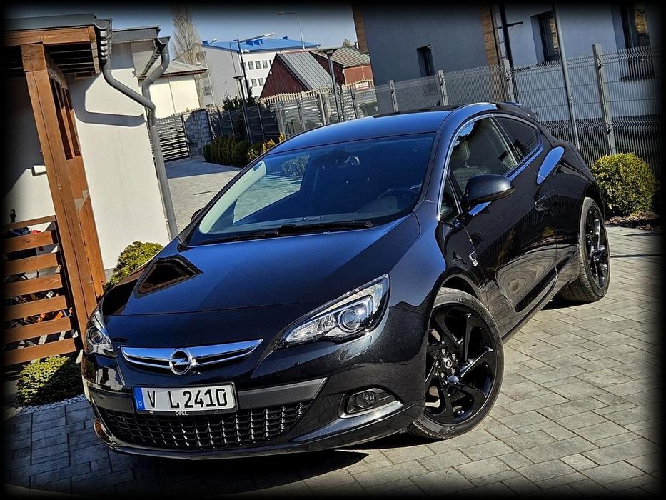 Opel Astra GTC 1.4Turbo Navi Kamera Parktronic 120tys.km