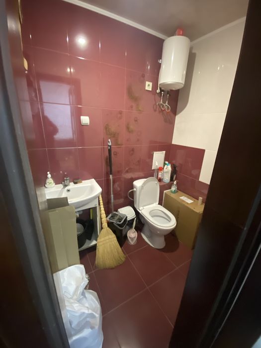 Комерційне приміщення у м. Здолбунів 65м2