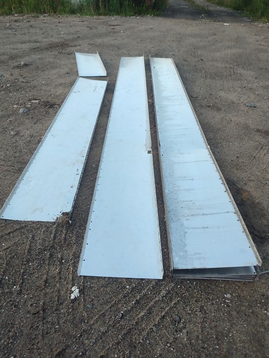 Listwa startową 22cm, 0,6 mm, 2,5mb 7 sztuk