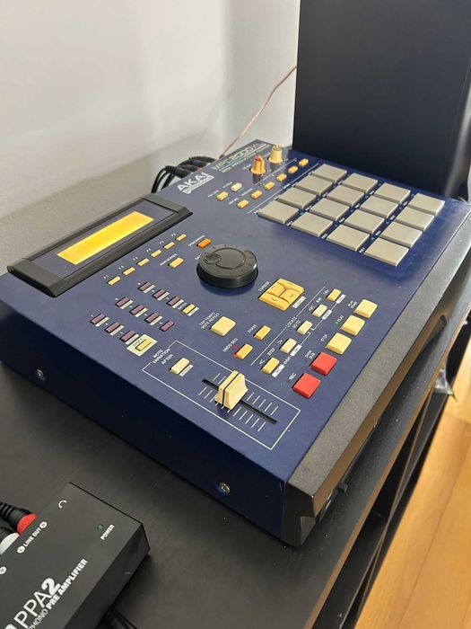MPC 2000XL como novo64171279082243122