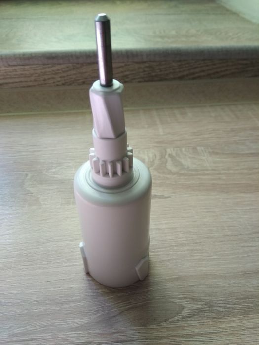 Шток для кухонного комбайна Philips HR7764,7765,7766,7768