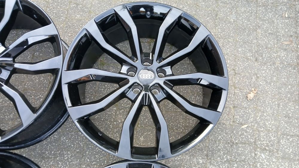 20" 5x112  9j et40  Audi  A4 A6 A7 Q5 Q7  VW  Tiguan  Mercedes  ML GL   Czarne