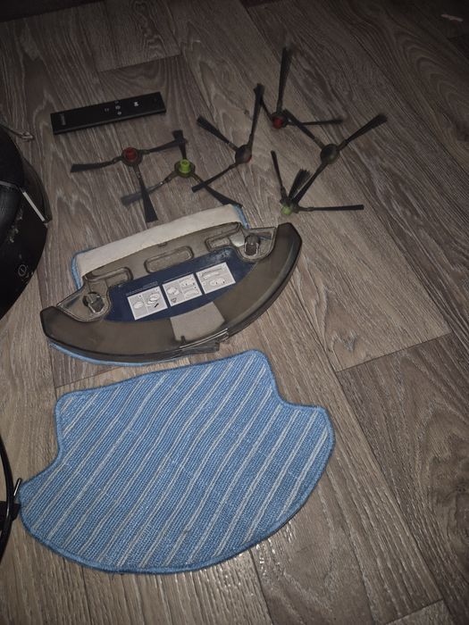 Робот пылесос ECOVACS DEEBOT DN78D