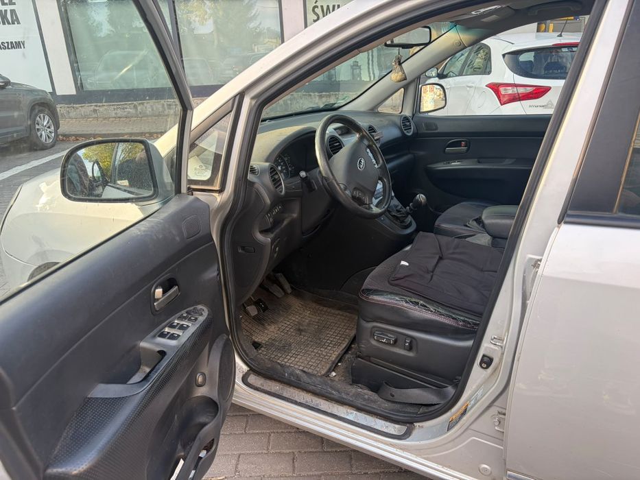 Kia Carens 2008 рік 2.0 дизель для військових