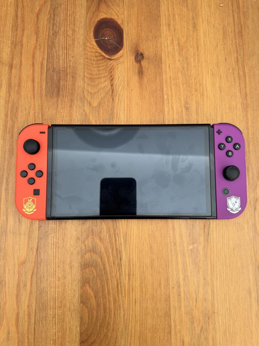 Nintendo Switch Oled Pokemon SV
