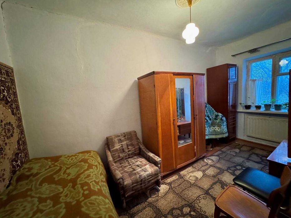 продаю частину будинку на 6й Інгульській