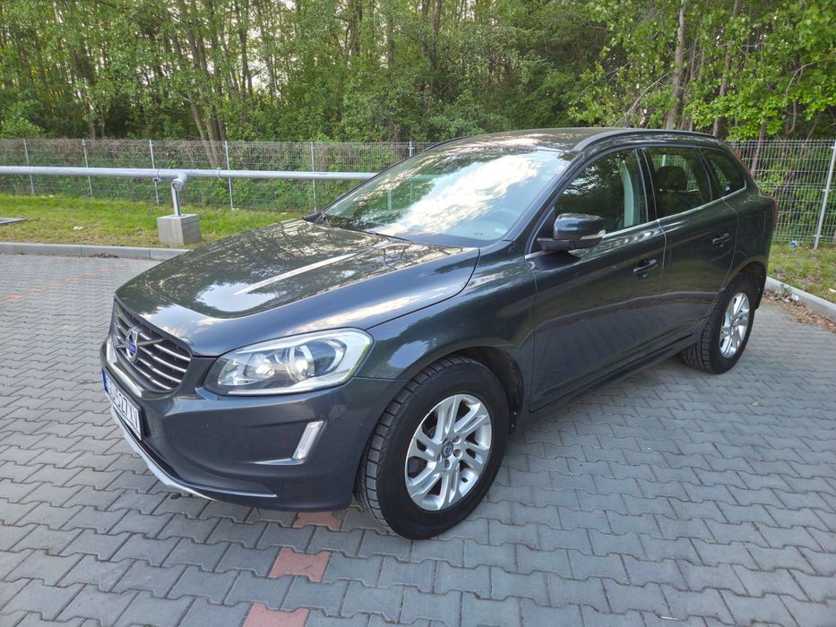 Volvo XC 60 2.0 150KM 2016r D3 Drive-E Momentum automat krajowy VAT 23% gwarancja