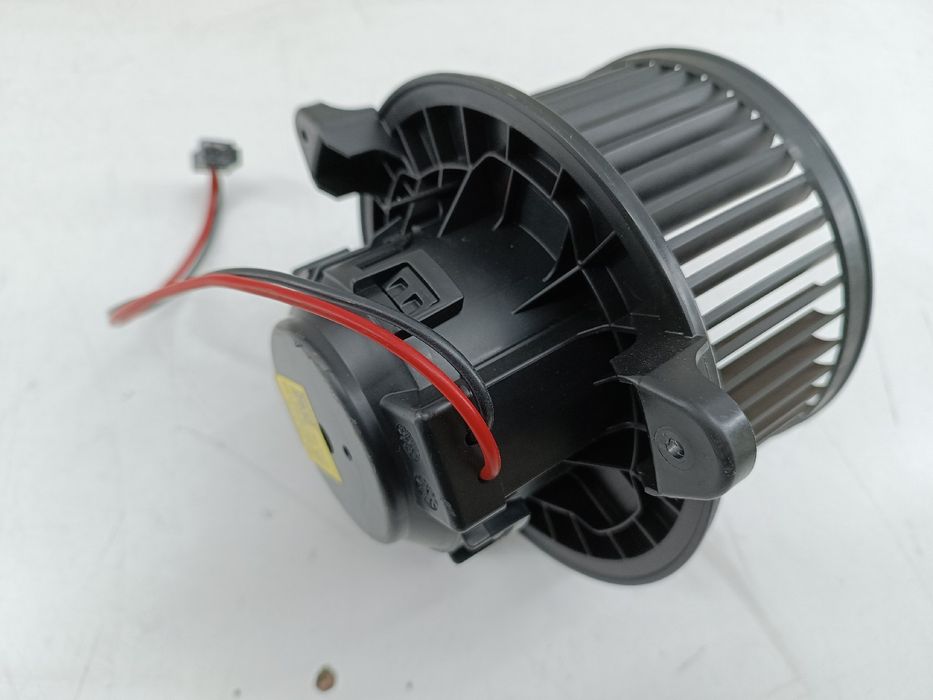 Motor de sofagem - mercedes-benz b-class (w247) | 18 -