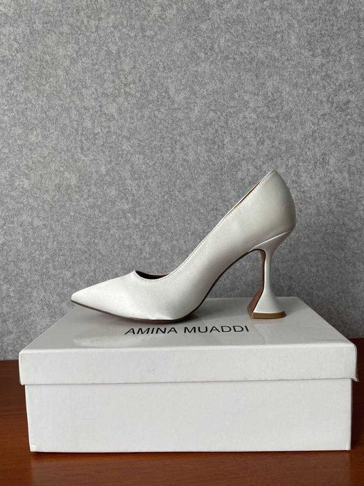 Підбори жіночі перлинного кольору