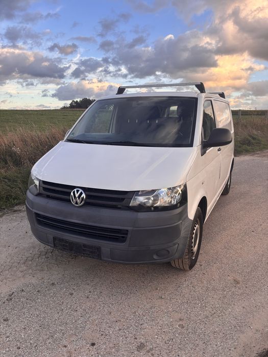 Sprzedam Volkswagen Transporter T5