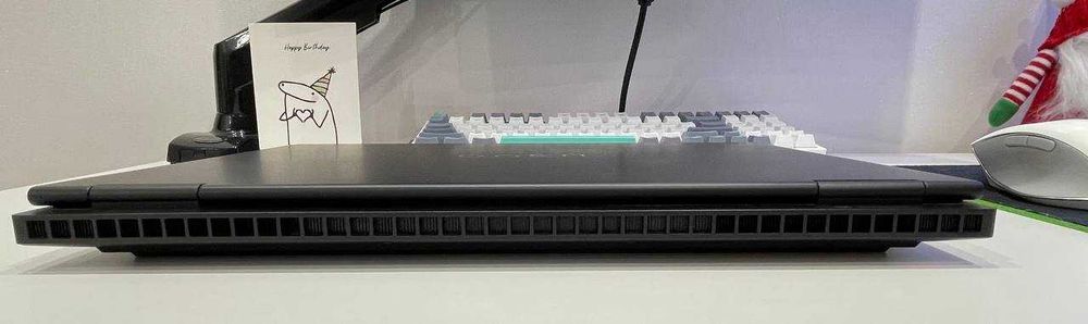 HP Omen 16 144Hz Intel i5-13420H 16 DDR 5 Ram  512 SSD RTX 4050