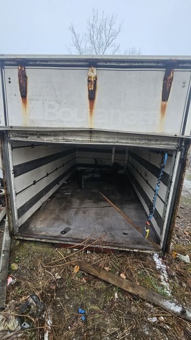 Kontener garaz schowek