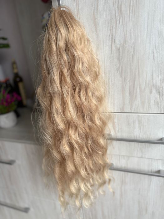 Хвилястий Хвіст накладний  на заколці