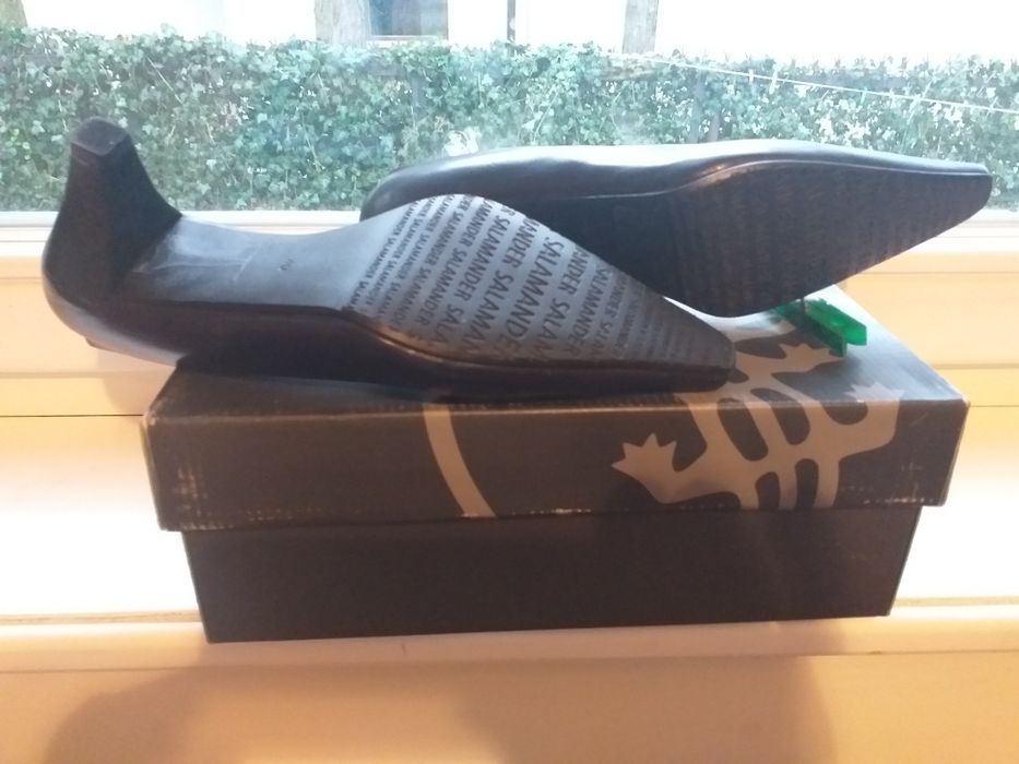 Czółenka  damskie  salamander rozm. 40