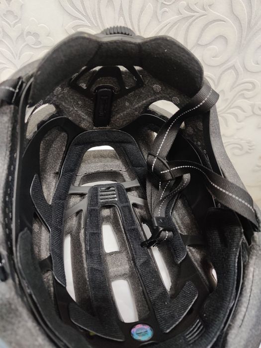 Kask rowerowy sportowy evoke MiPS M okulary regulacja miejski