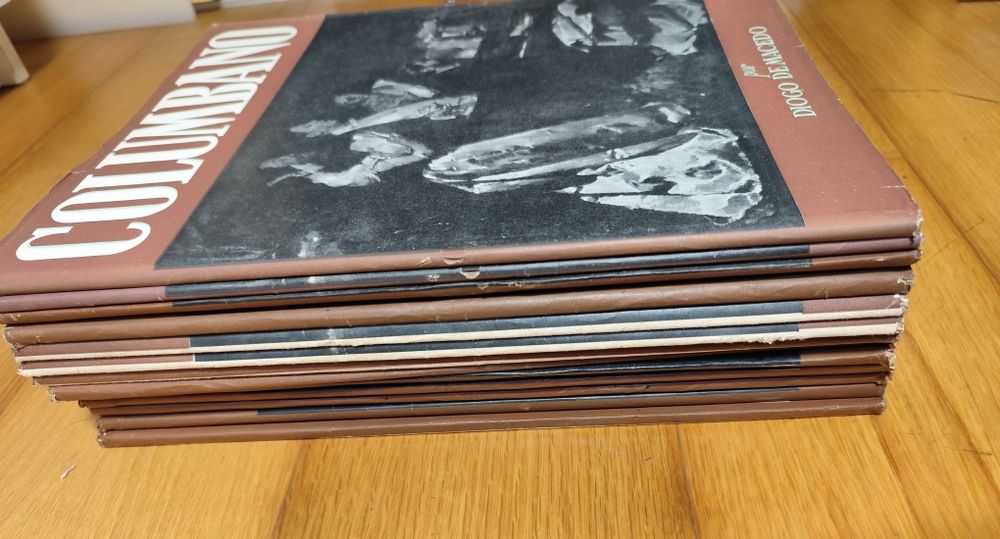 Fascículos/ Livros Artis