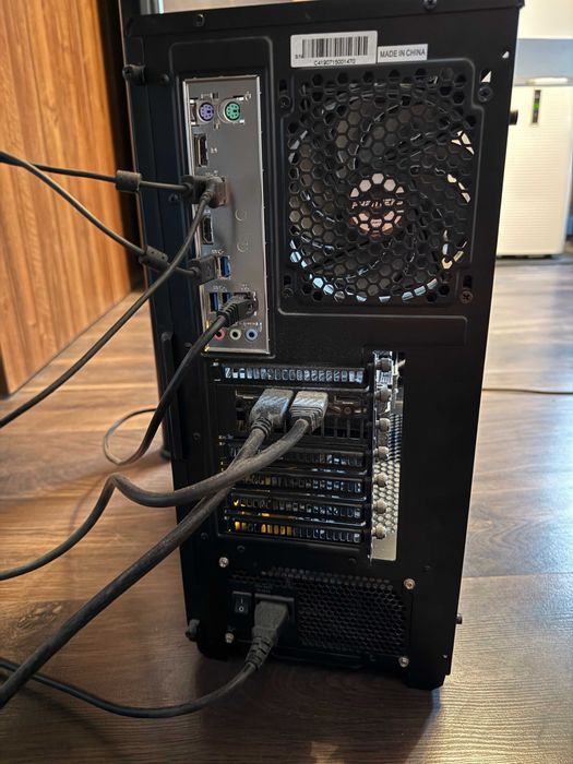 Gaming PC i7-9700K + RTX 2080 SUPER | 16GB RAM | SSD