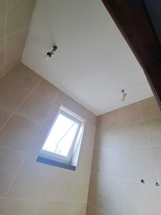 Serviços de empreita530746962578001925