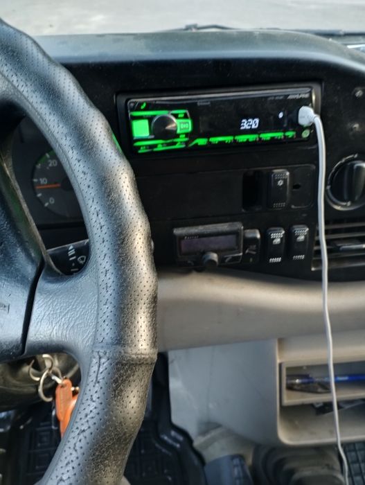 Lt , extra mega, long,