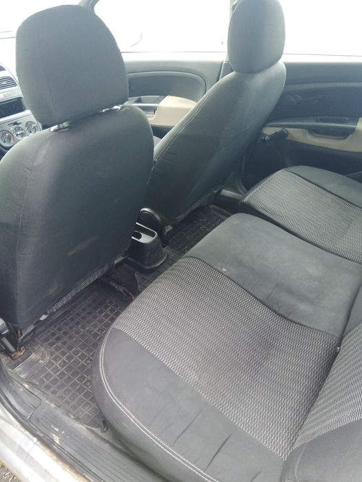 Fiat Linea 2010 рік